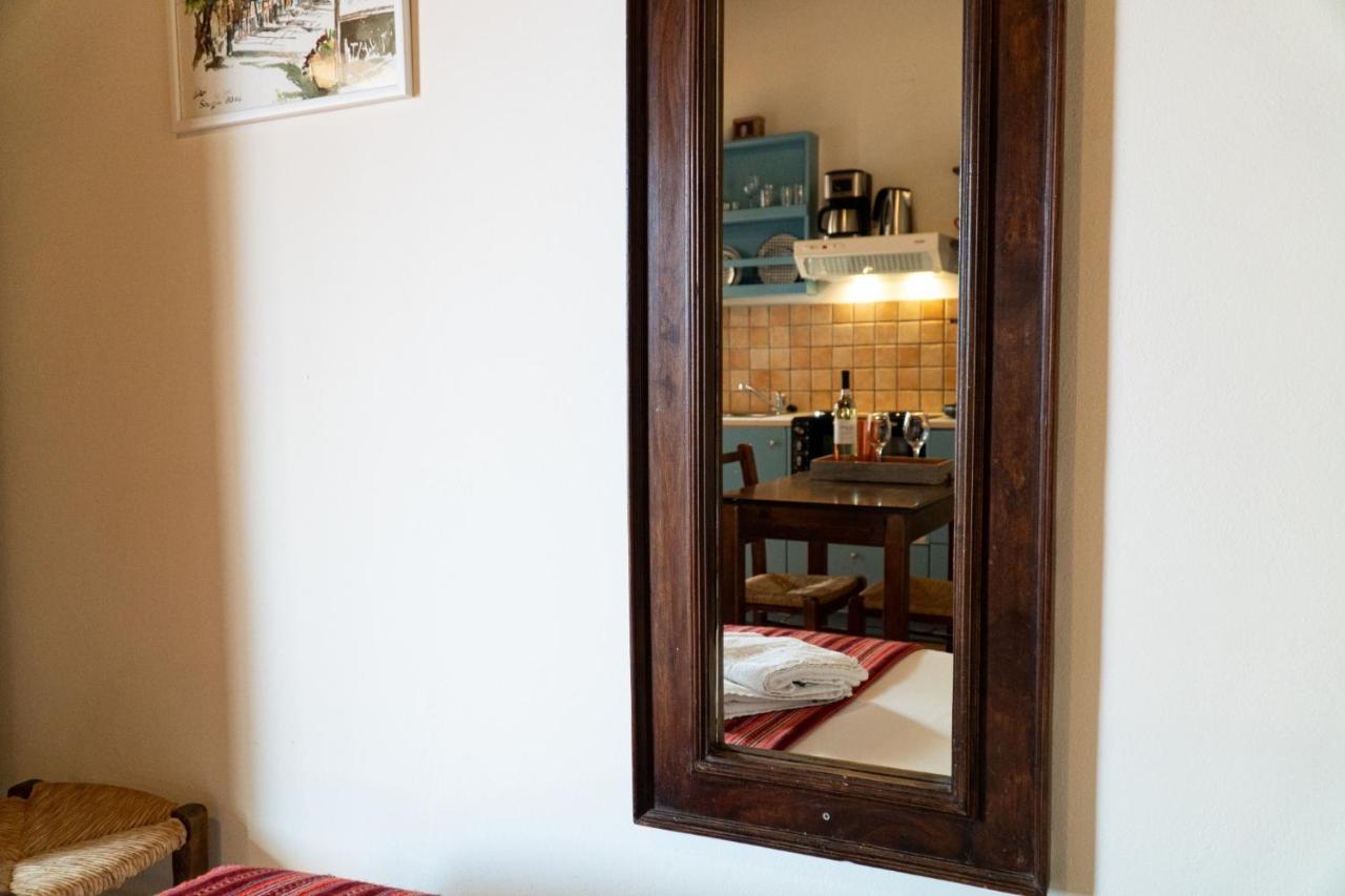 Apartmán Arhondiko Soúgia Exteriér fotografie